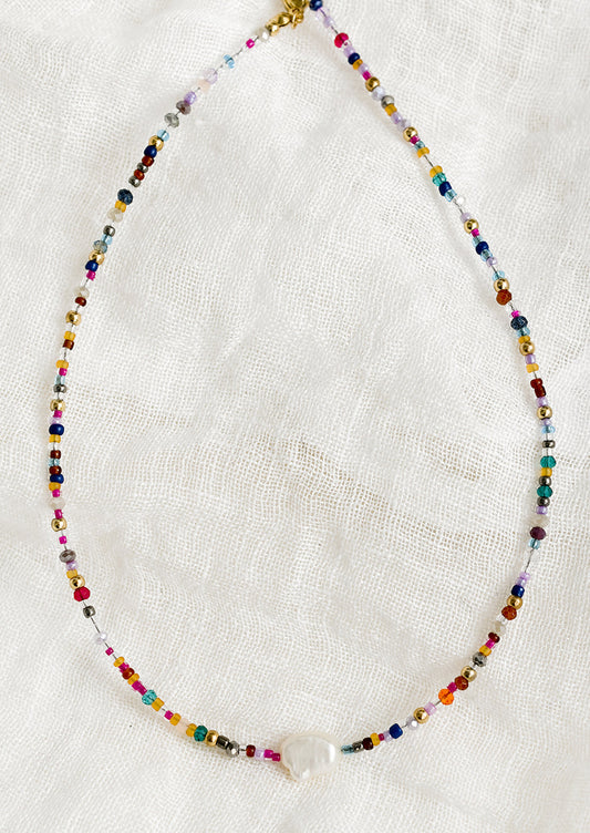 Mixma Beaded Necklace with Pearl
