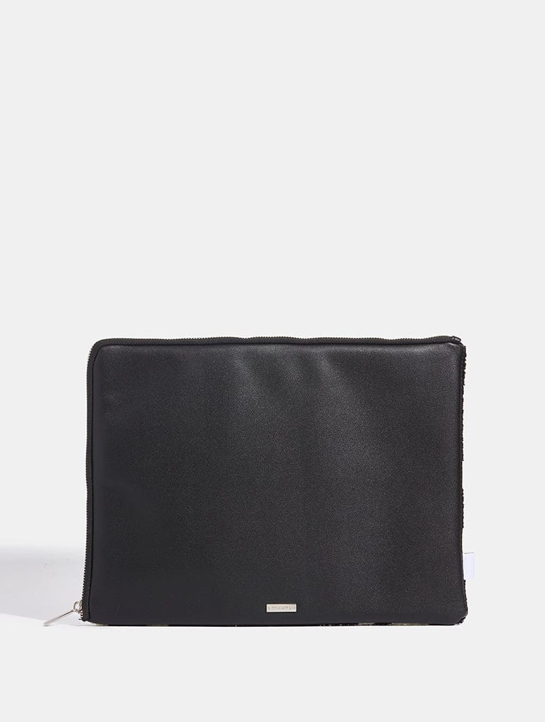 Monochrome Daisy Fuzzy Laptop Case