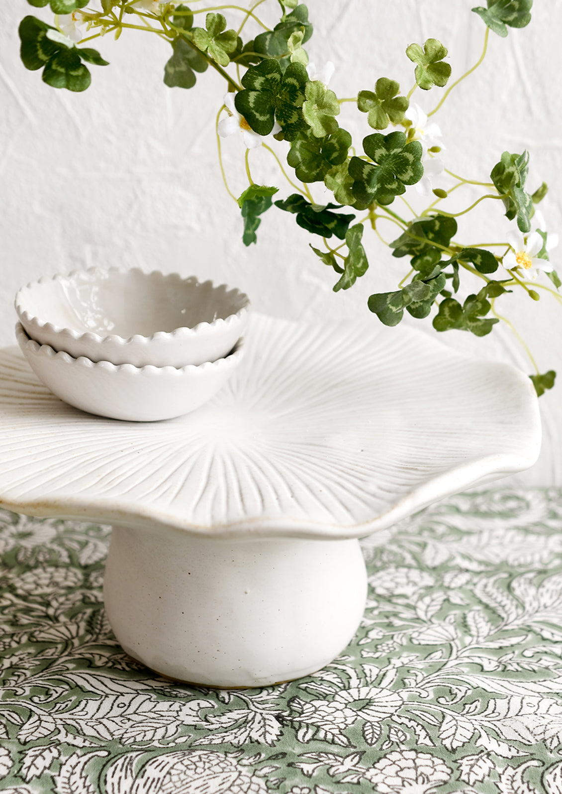 Mushroom Ceramic Pedestal