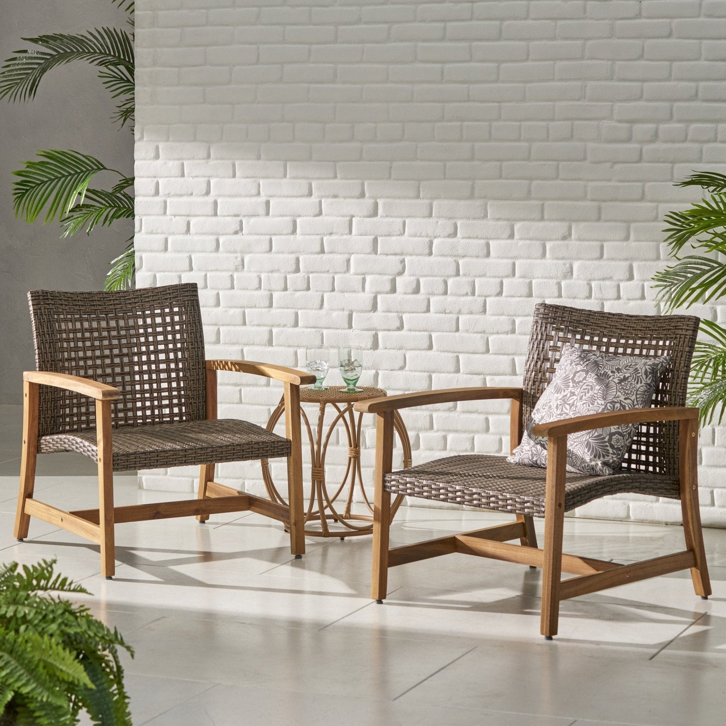 Outdoor Club Chair with Rattan Cover and Square Arm