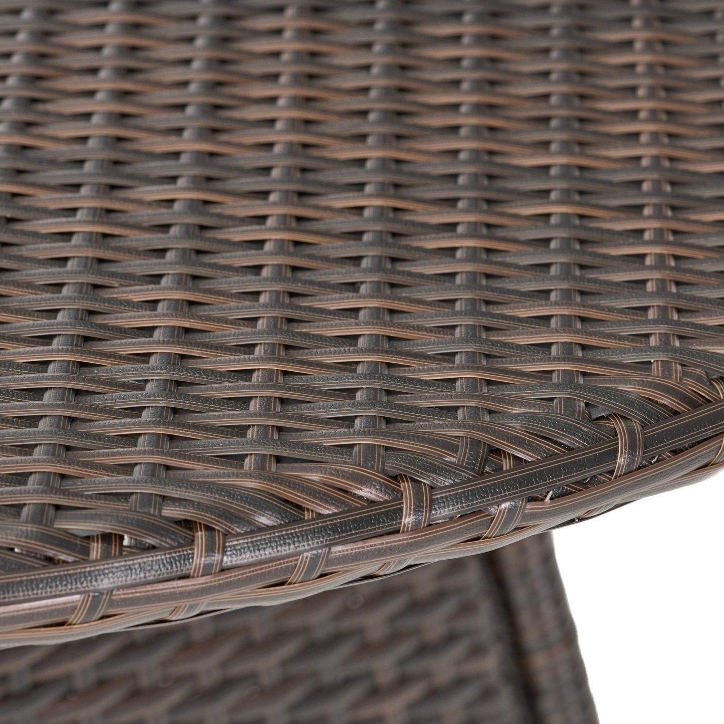 Outdoor Dining Table with Powder Coated Iron Frame and Round Top
