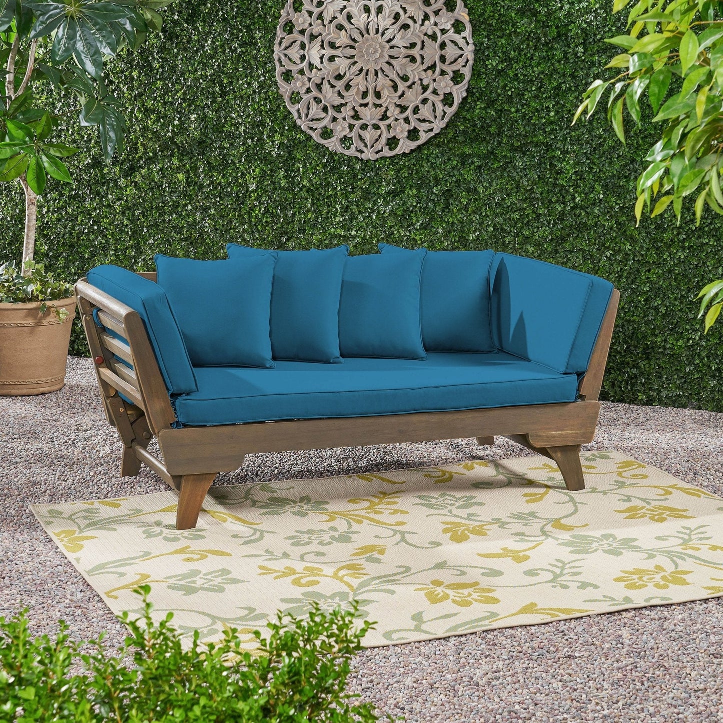 Outdoor Sofa Day Bed with Extendable Seating