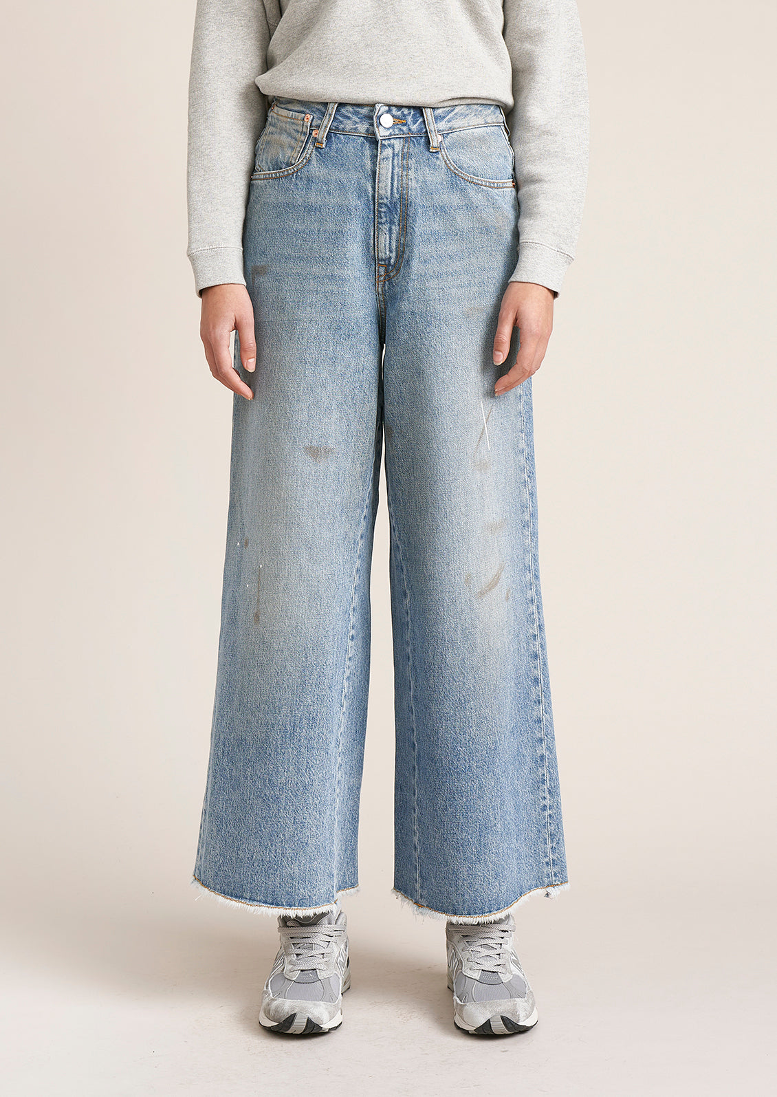 Pantera Distressed Wide Leg Jean