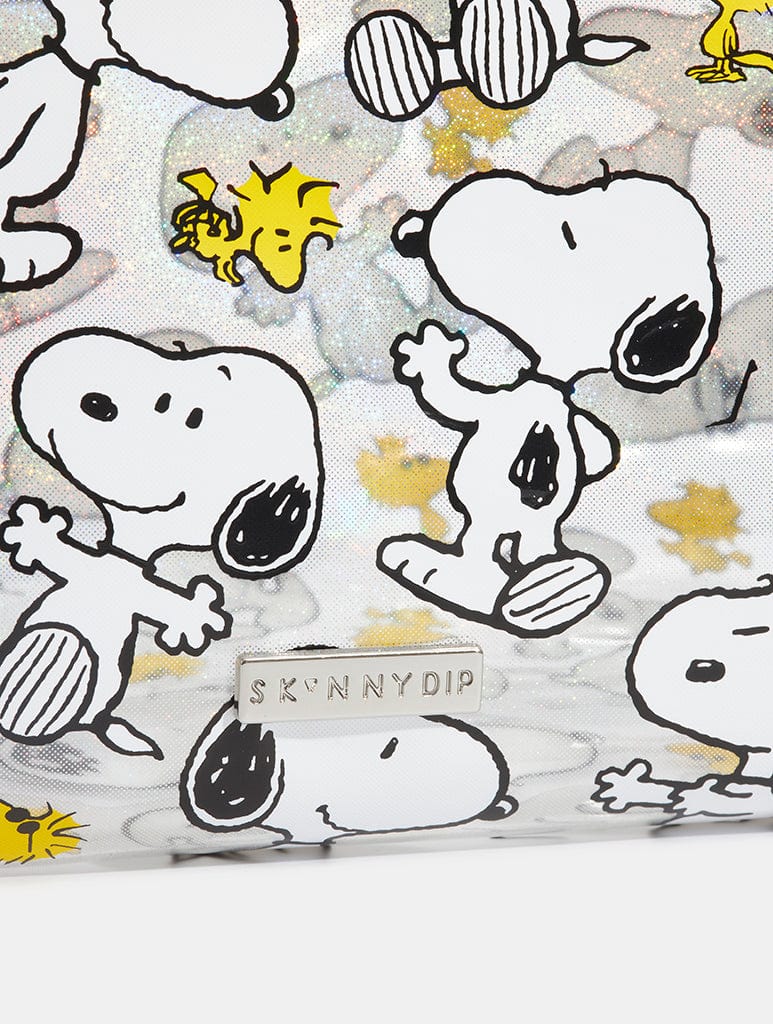 Peanuts x Skinnydip Snoopy Washbag
