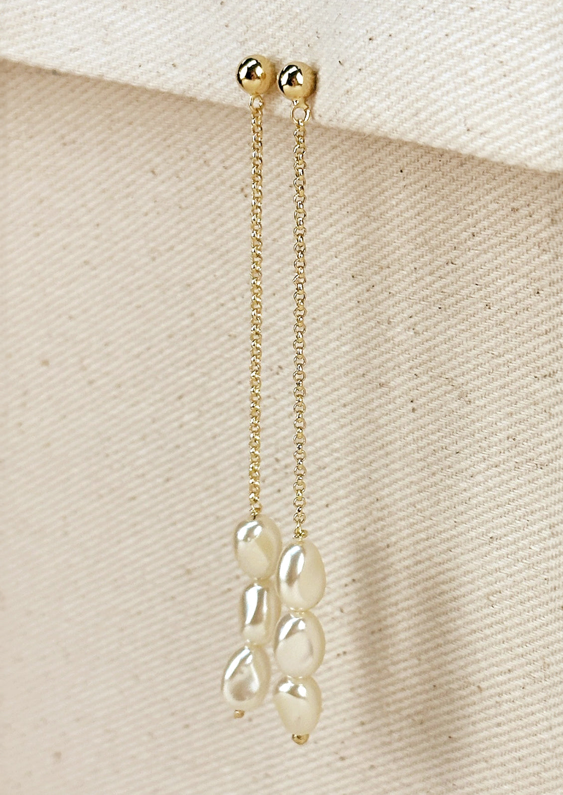 Baroque Pearl Chain Earrings