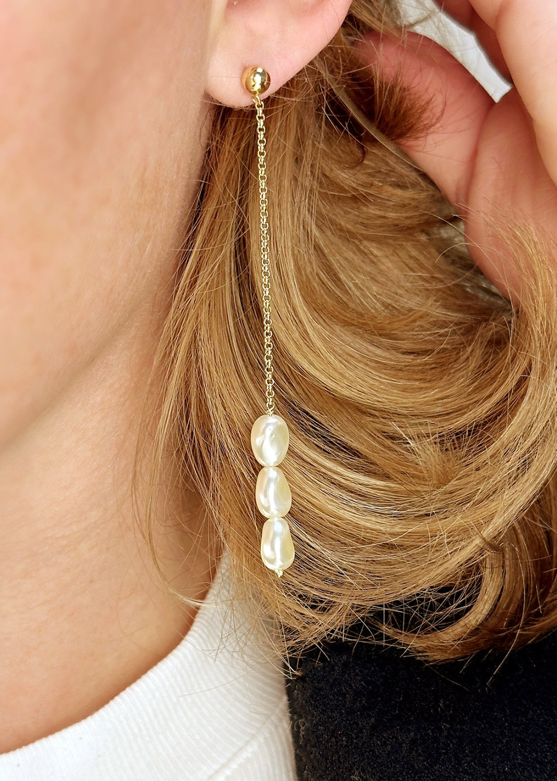 Baroque Pearl Chain Earrings