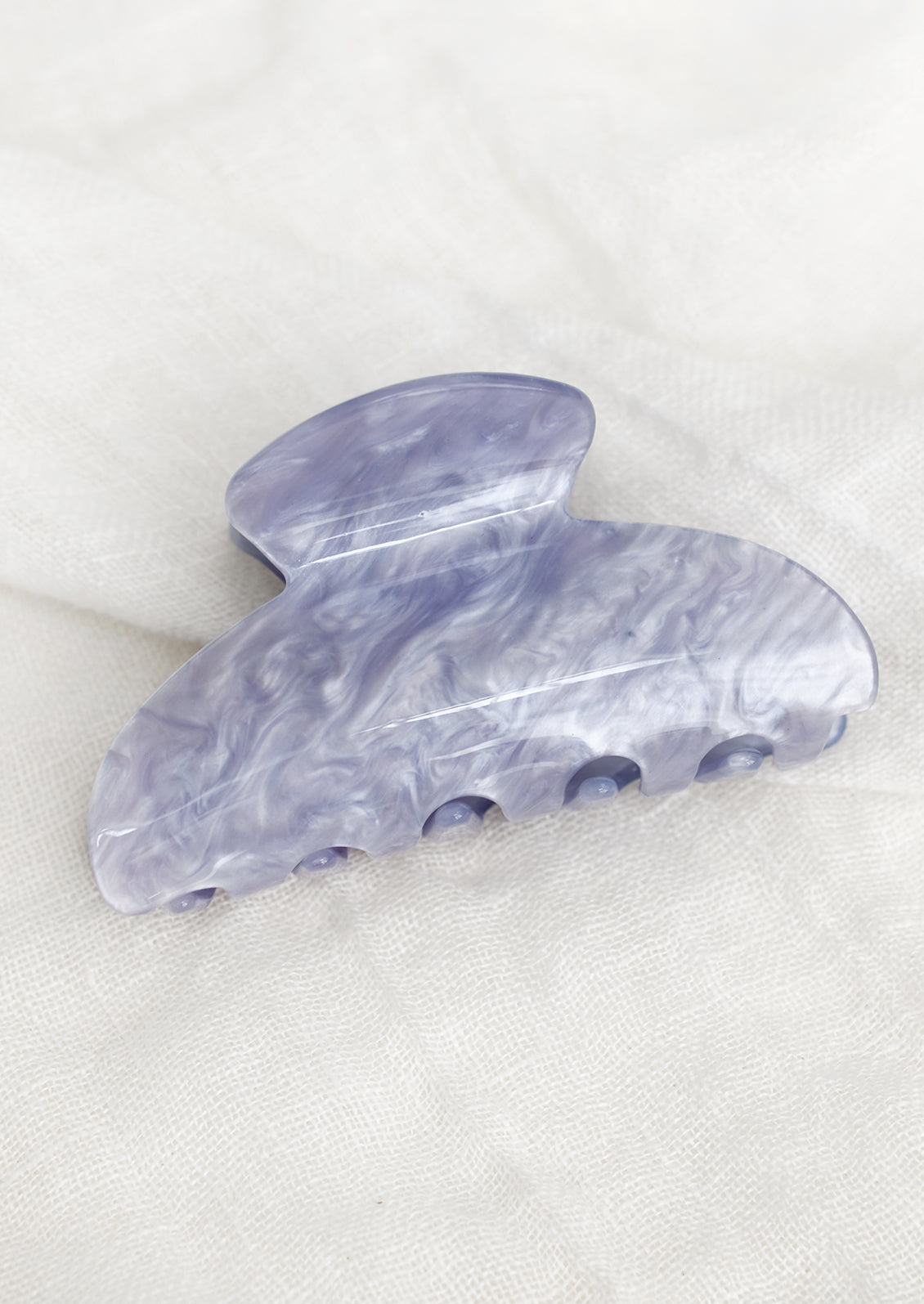Pearlized Hair Claw