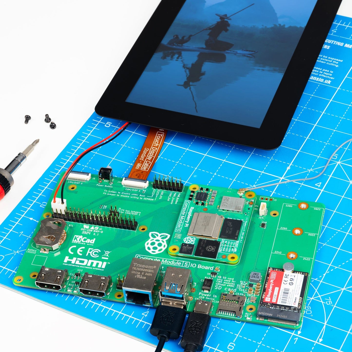 Raspberry Pi Compute Module 5 IO Board