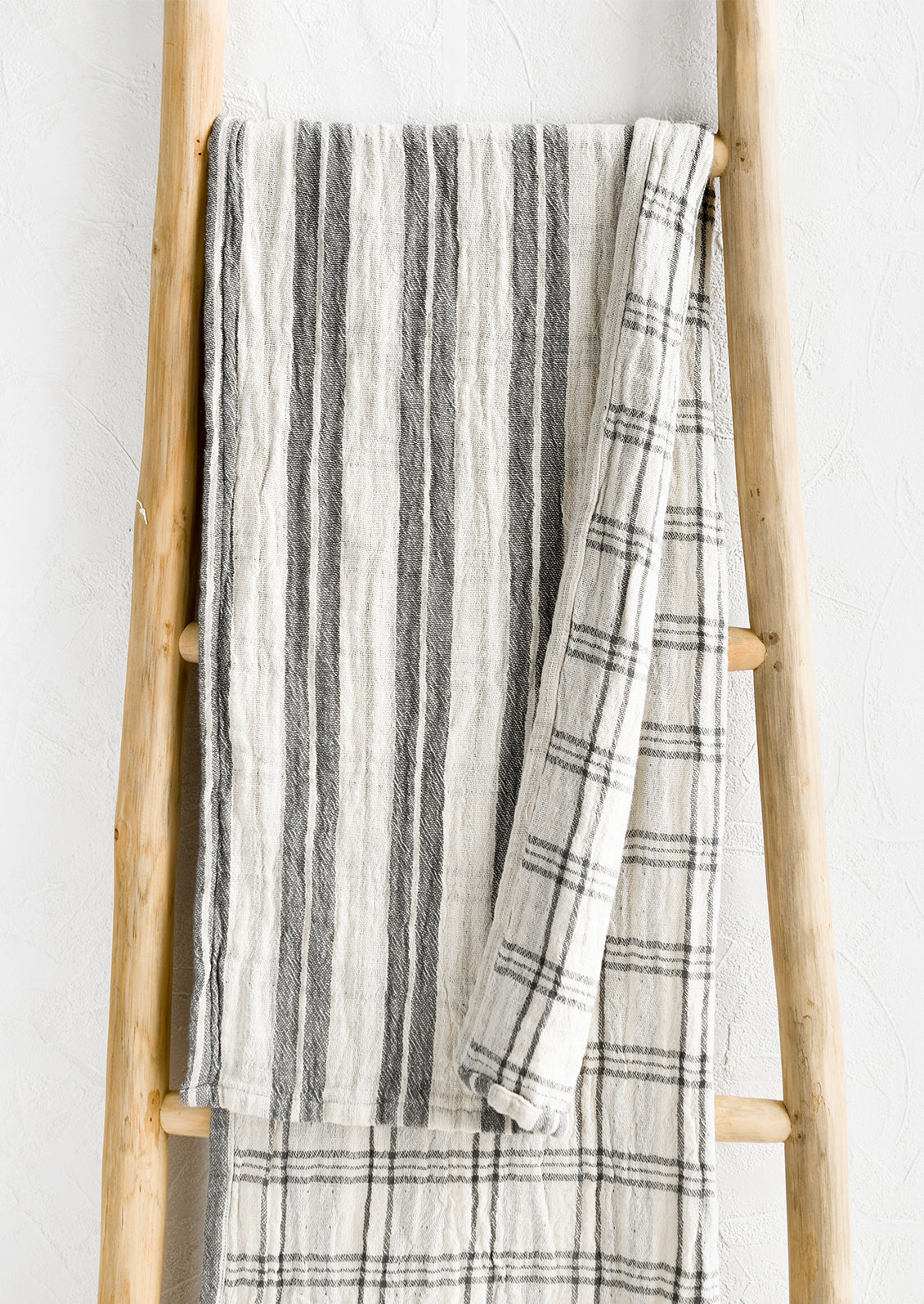 Reversible Doublecloth Table Runner