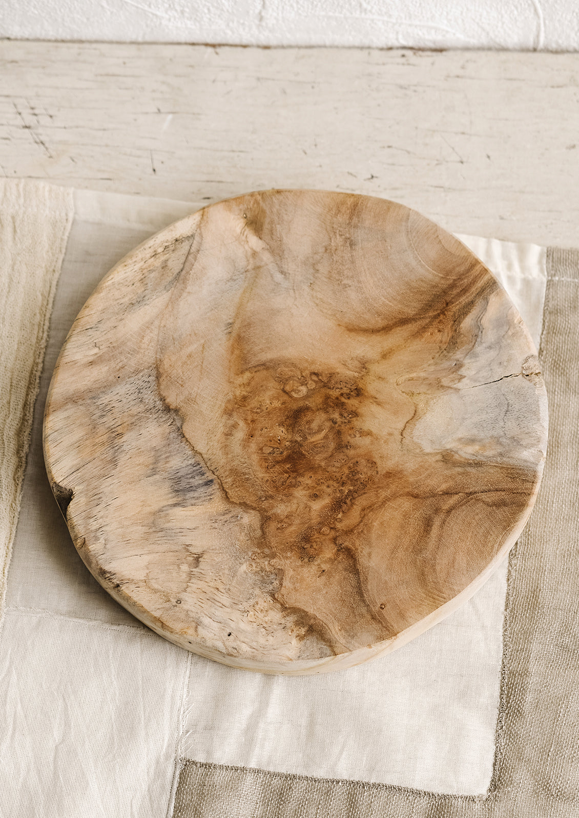 Round Teak Pedestal Board