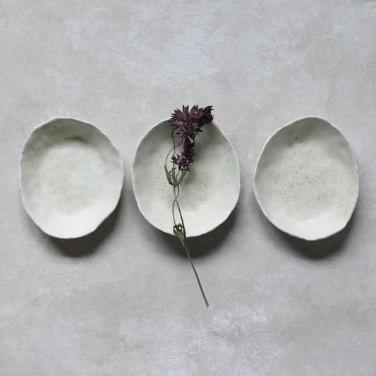 Styling Ceramics {Natural Speckle}
