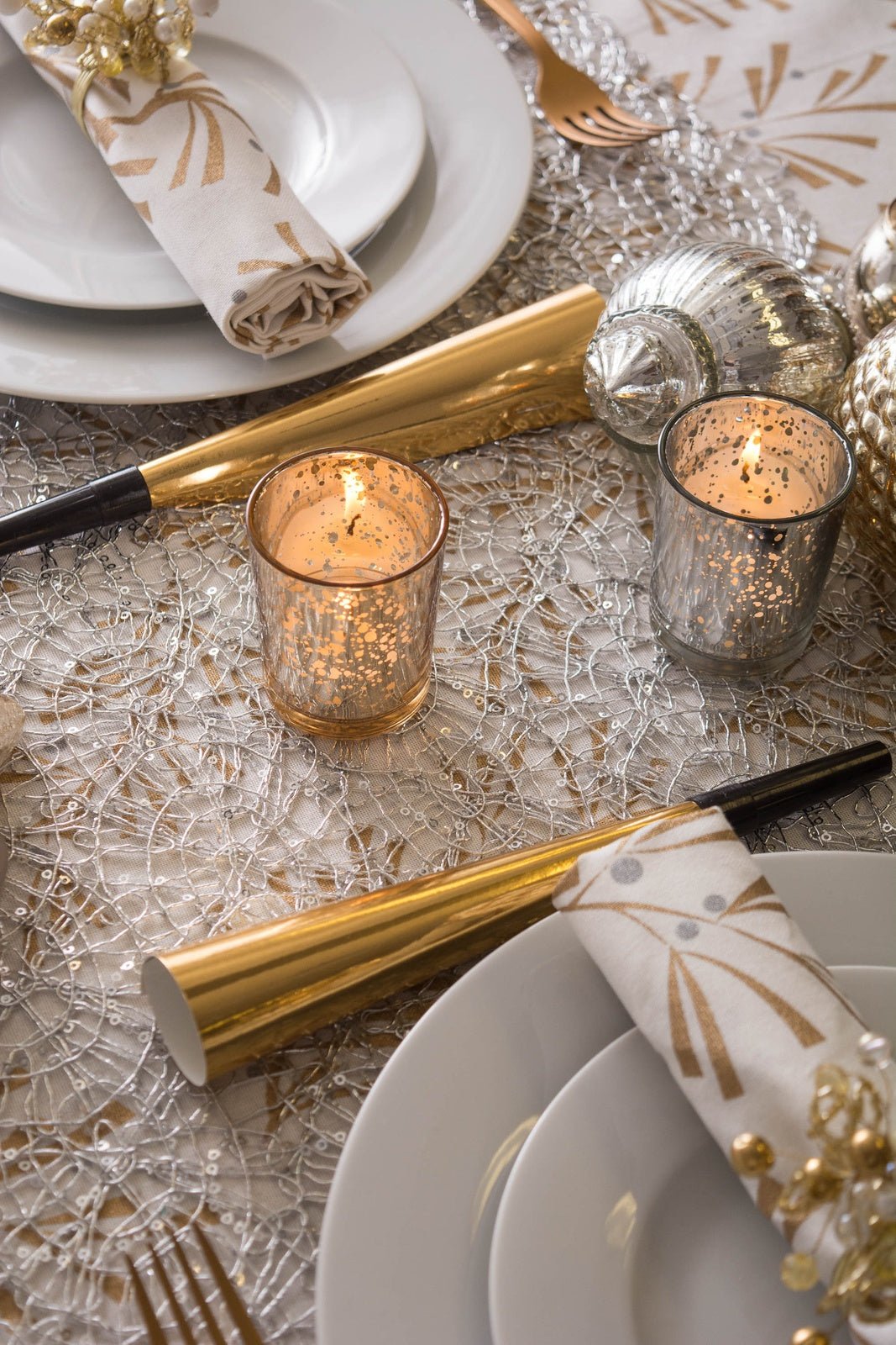 Silver Sequin Mesh 16In X 10Ft Table Runner Roll
