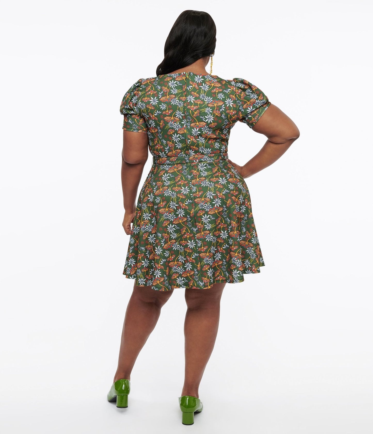 Smak Parlour Plus Size 1960s Green & Orange Mushroom Group Chat Flare Dress