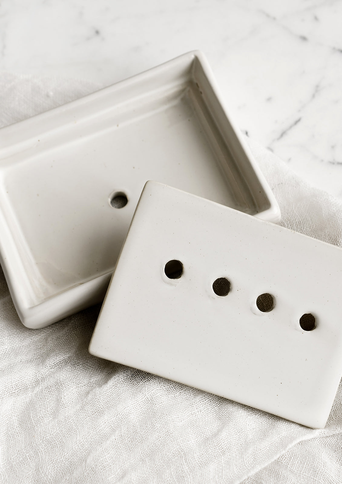 Ceramic Soap Dish with Removable Tray