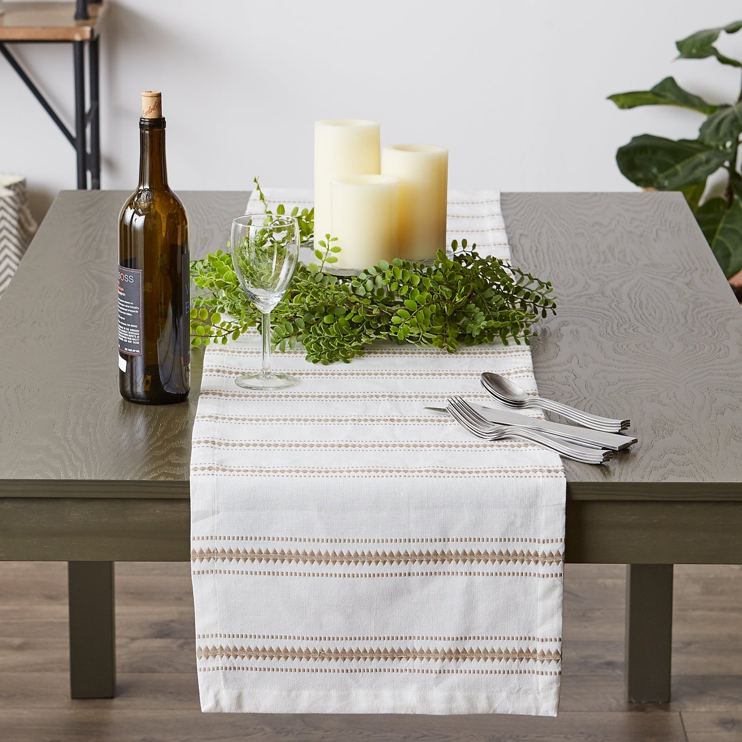 Stone Zig Dobby Stripe 14"X108" Table Runner