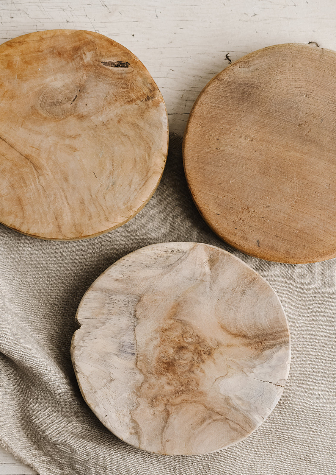 Round Teak Pedestal Board