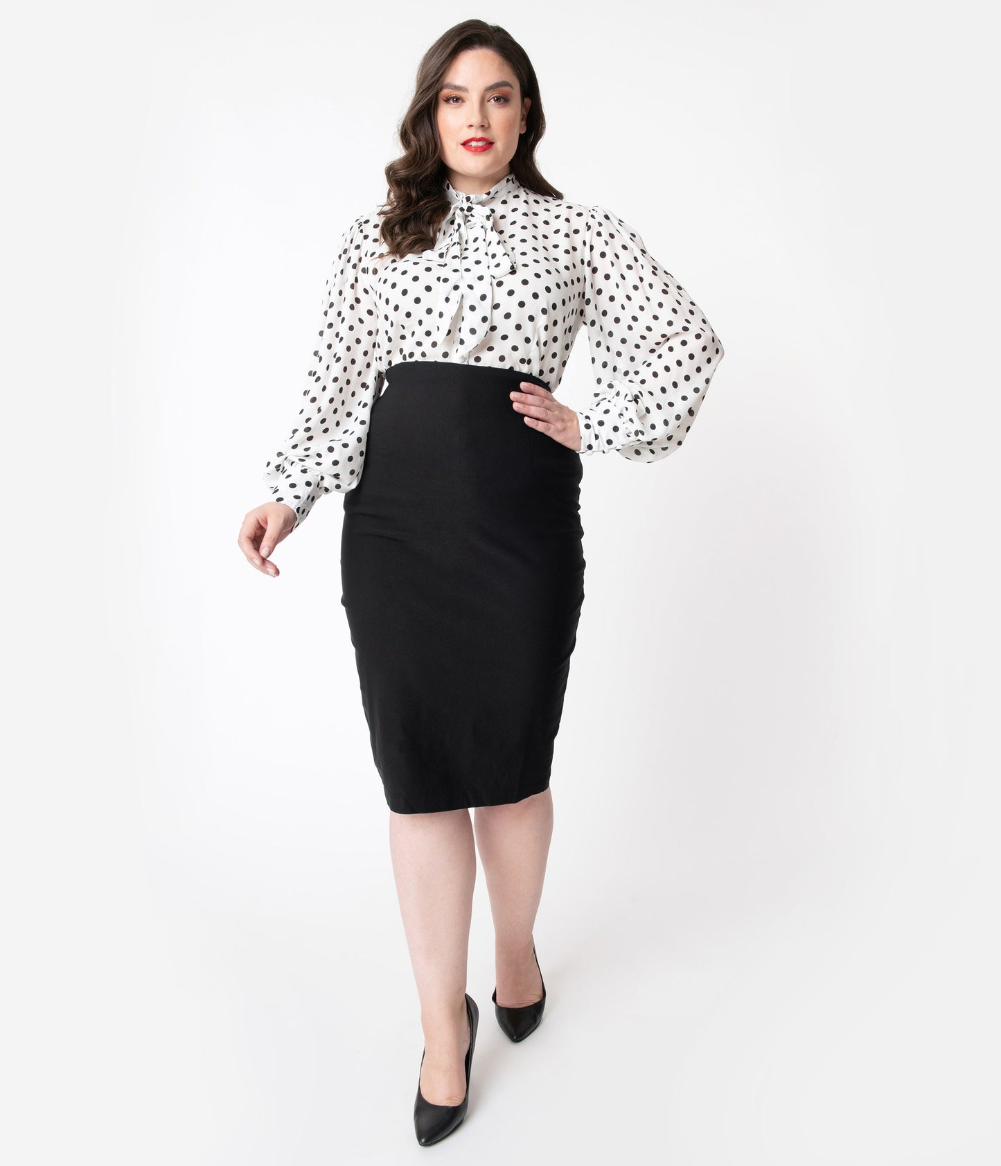 Unique Vintage Plus Size 1950s Black High Waist Tracy Wiggle Skirt