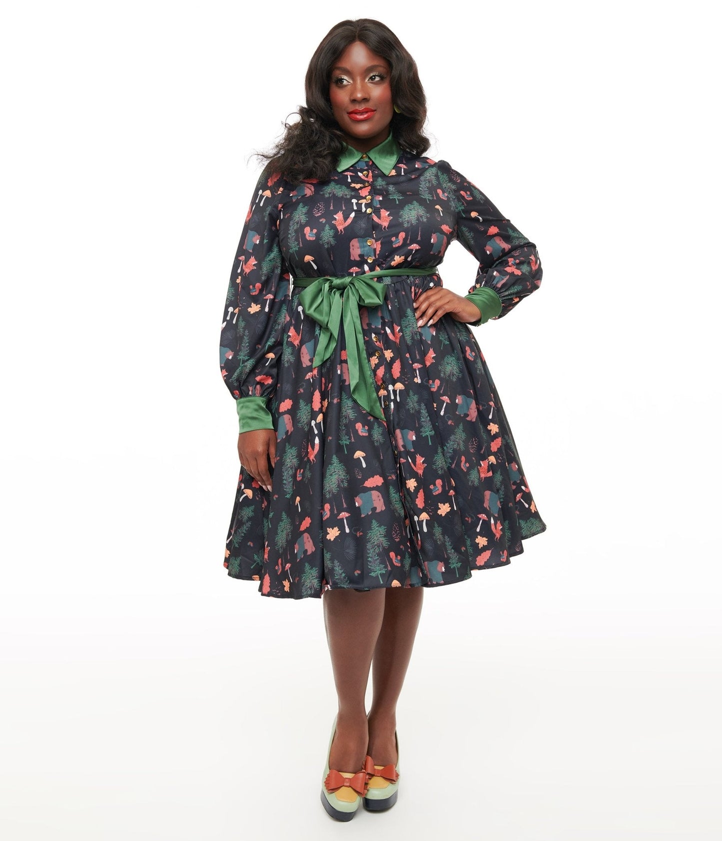 Unique Vintage Plus Size 1970s Woodland Creature Print Shirt Dress