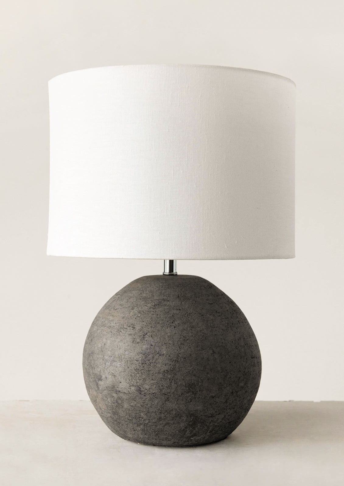 Leon Table Lamp