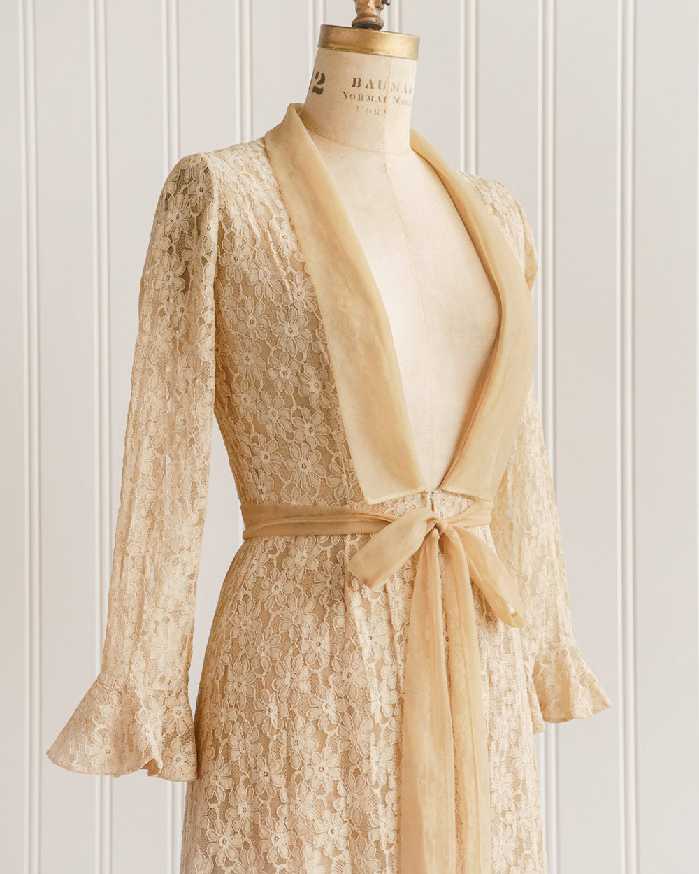 Brigitte Lace Peignoir Robe