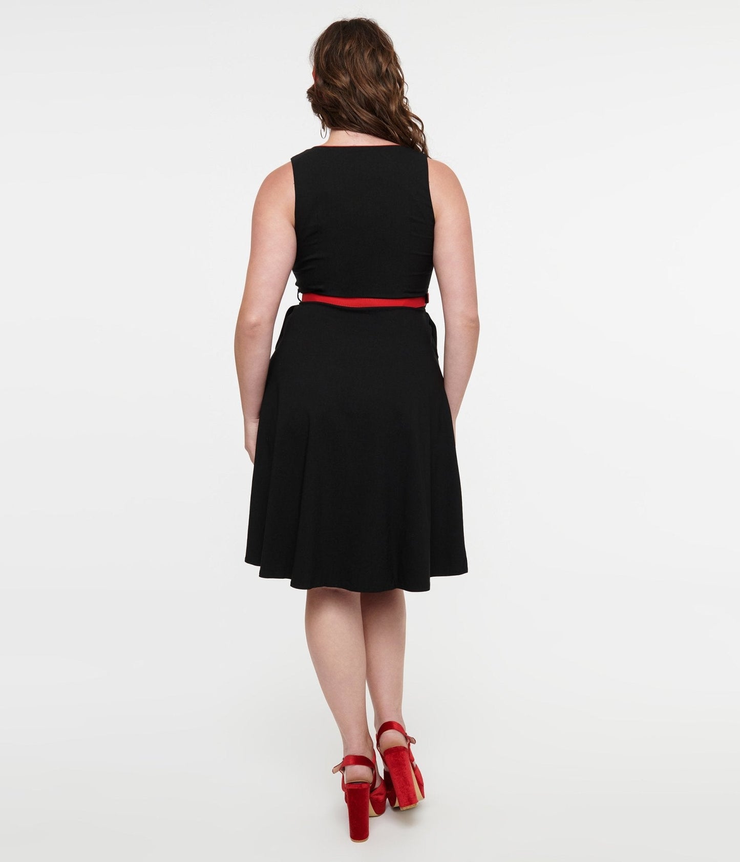 Voodoo Vixen 1950s Black & Red Western Rose Swing Dress