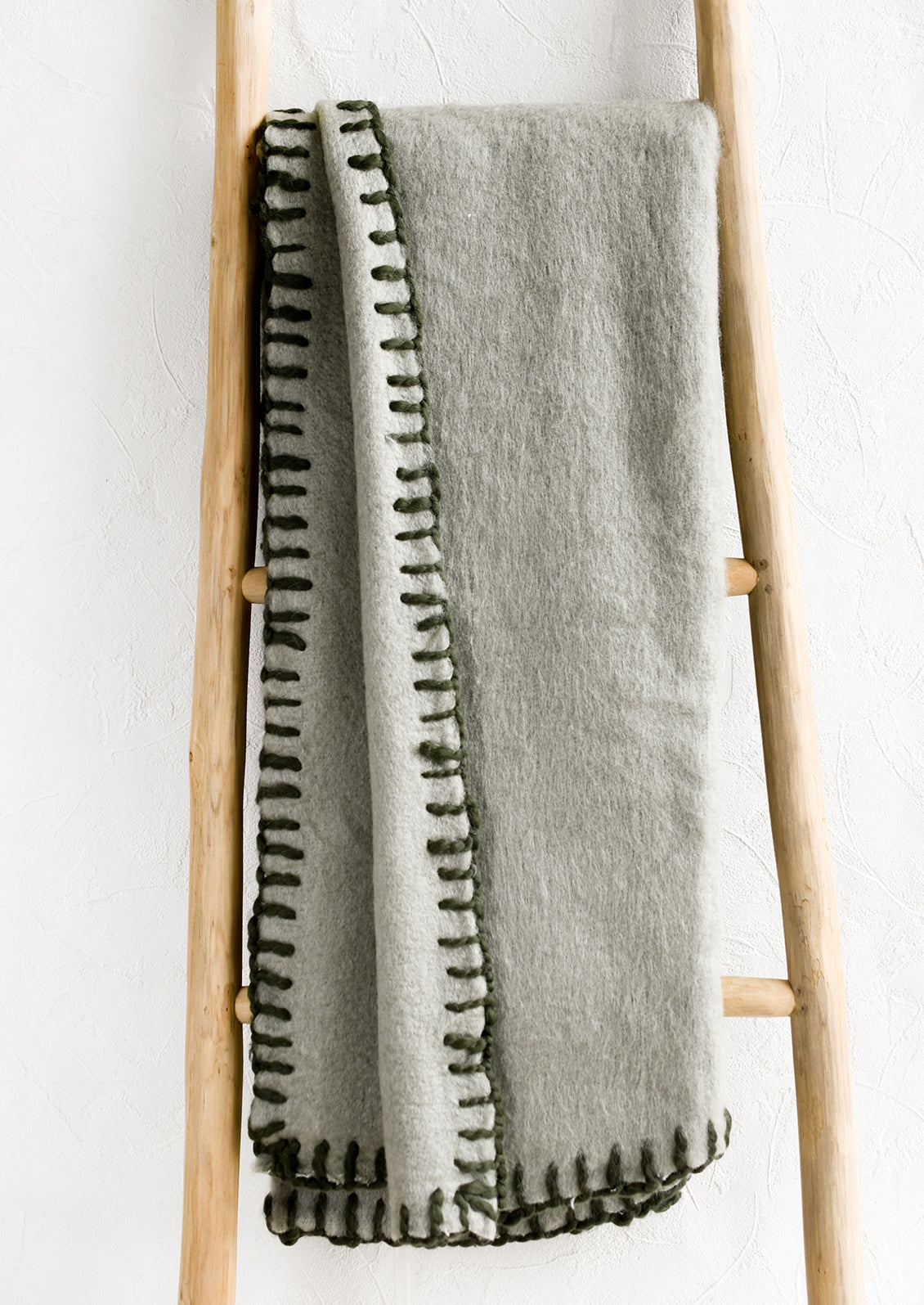 Whipstitch Trim Throw Blanket