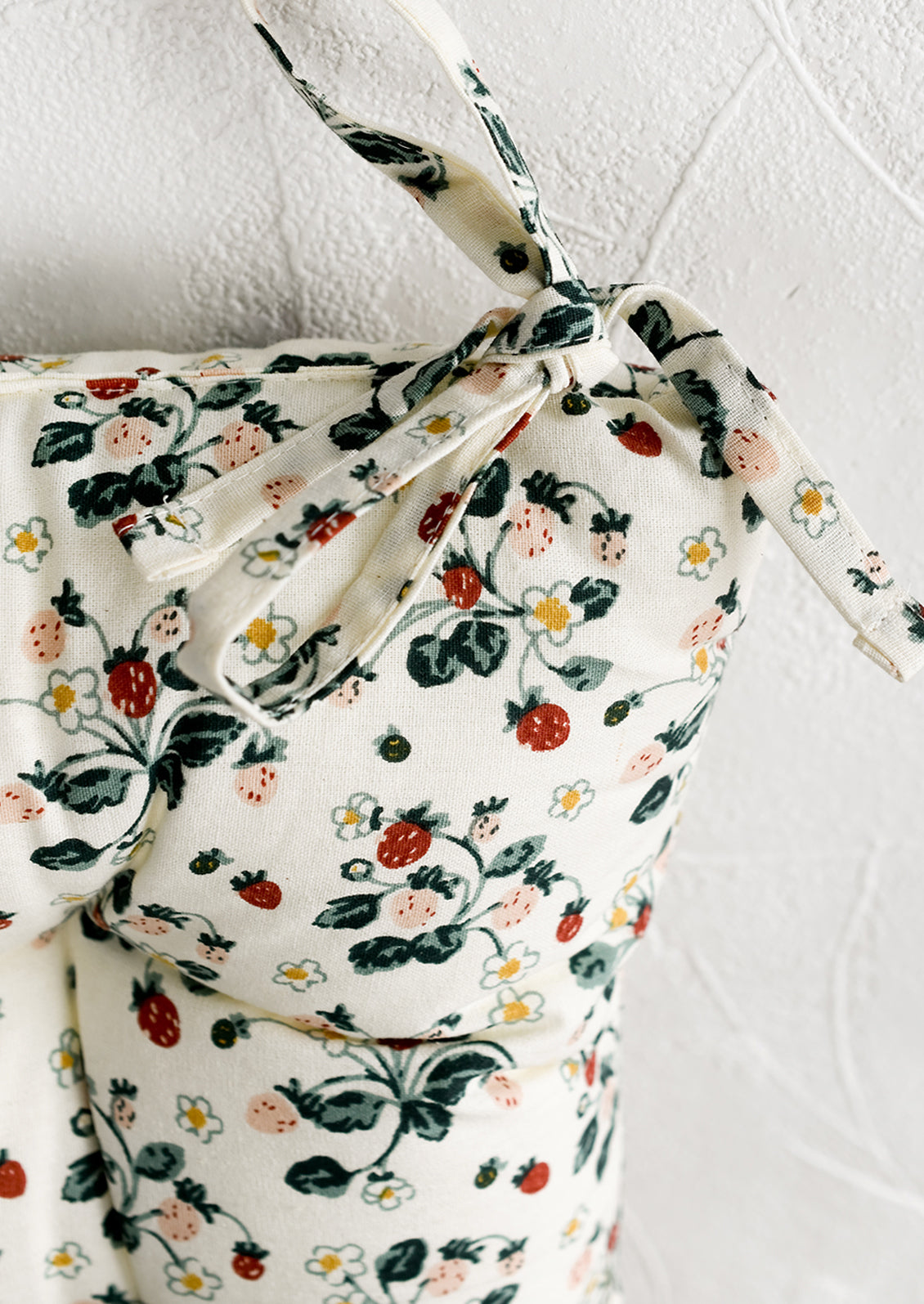 Wild Strawberry Seat Cushion